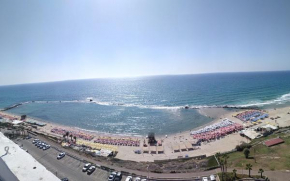  Sweet Honeymoon Apartment Tel Aviv Bat Yam 611  Бат-Ям